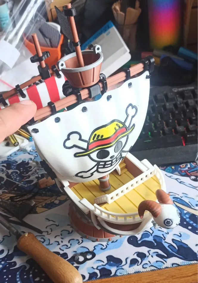 Expédie le Going Merry de One Piece, version mugiwara - Geek Print