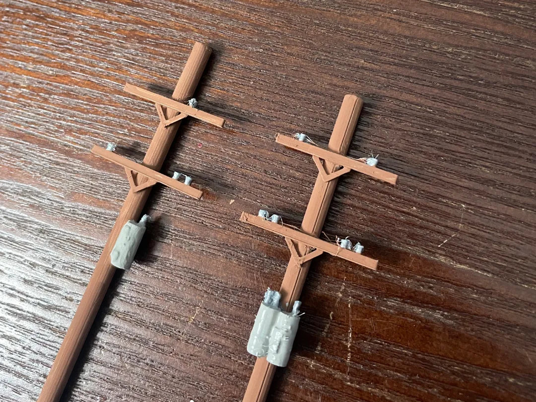 Poteau électrique ou téléphonique à l'échelle HO - Maquette Print