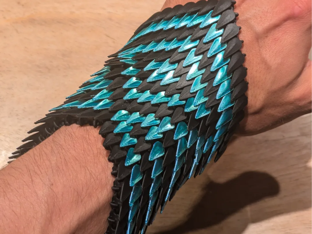 Bracelet d'avant-bras en peau de dragon - Cosplay Print