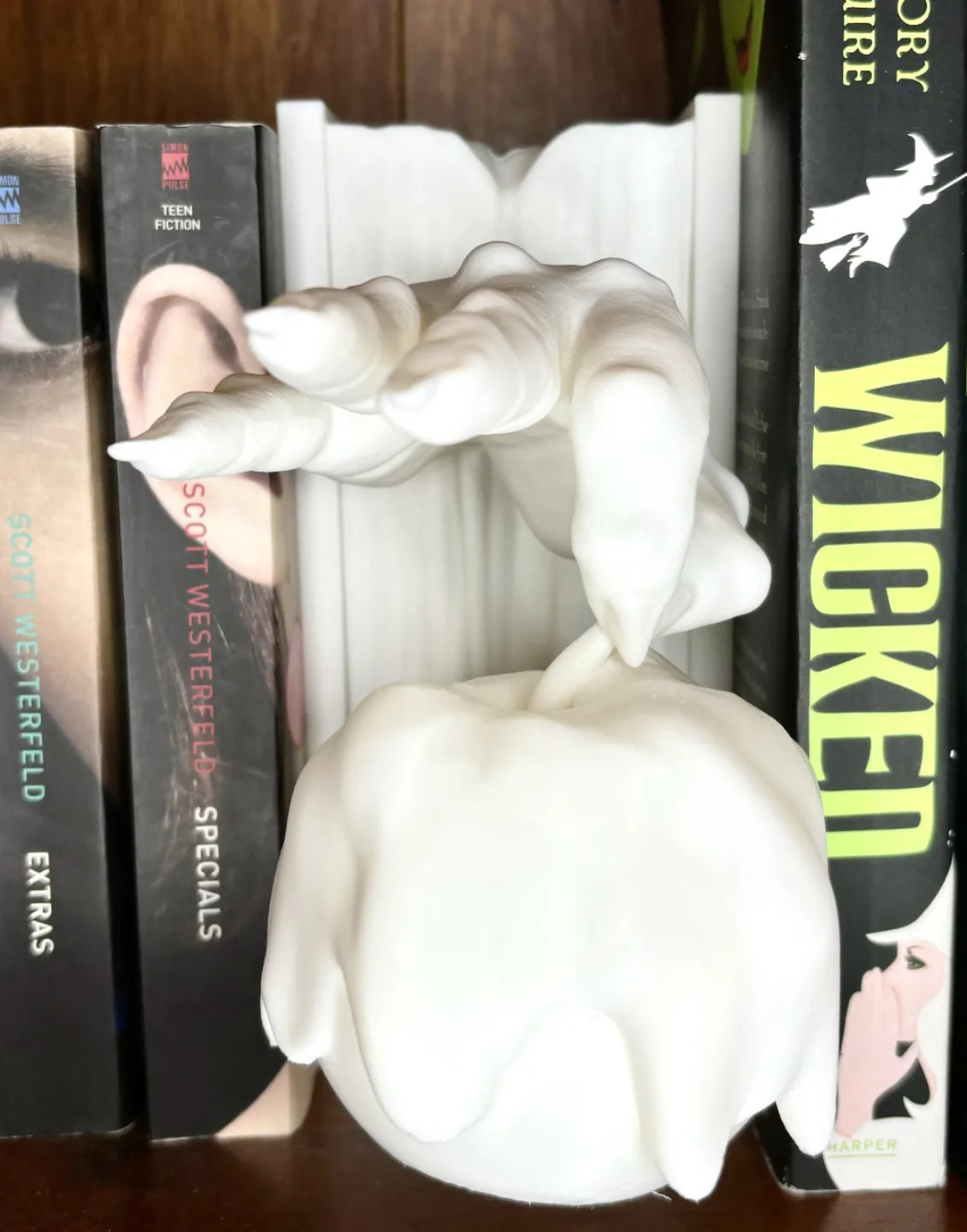 Le livre caché de la pomme empoisonnée de Blanche-Neige - Maquette Print