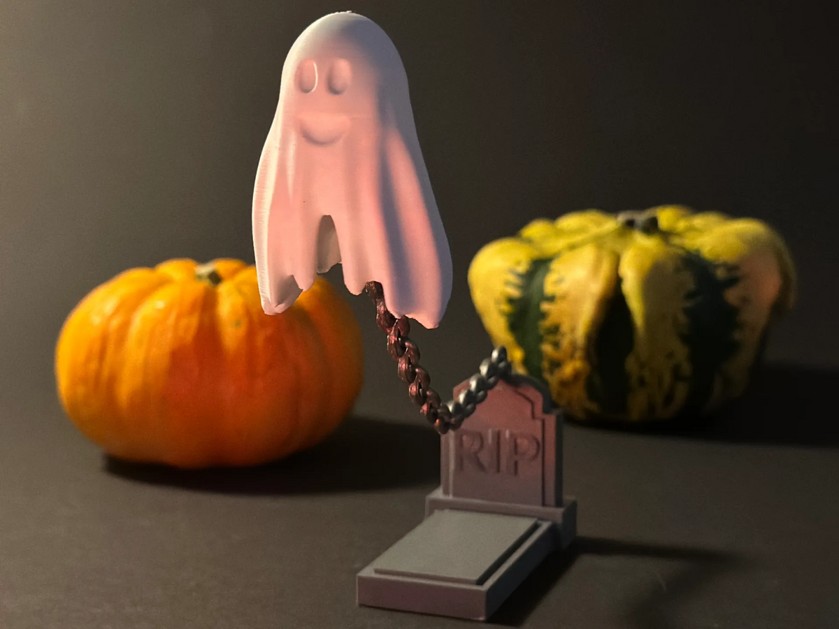 Un adorable fantôme volant s'échappe de la tombe - Geek Print