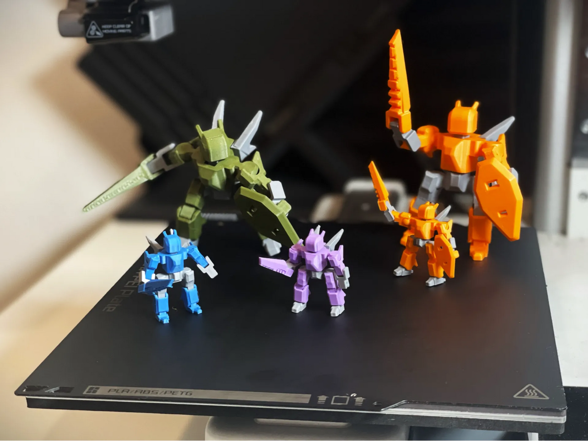 Striker-01 Mecha - Figurine Print