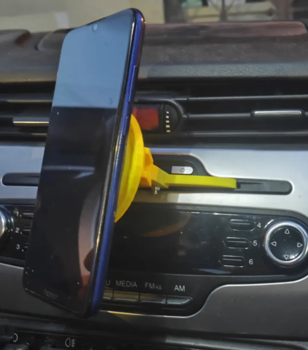 Support téléphone pour voiture CD (1ère vers.) - Auto Print