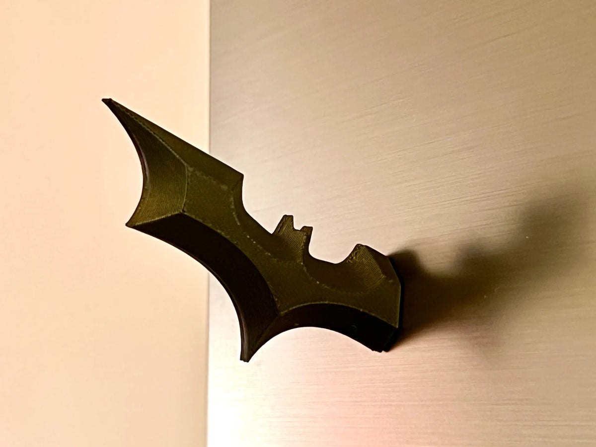 Batarang Magnétique - Batman - Geek Print