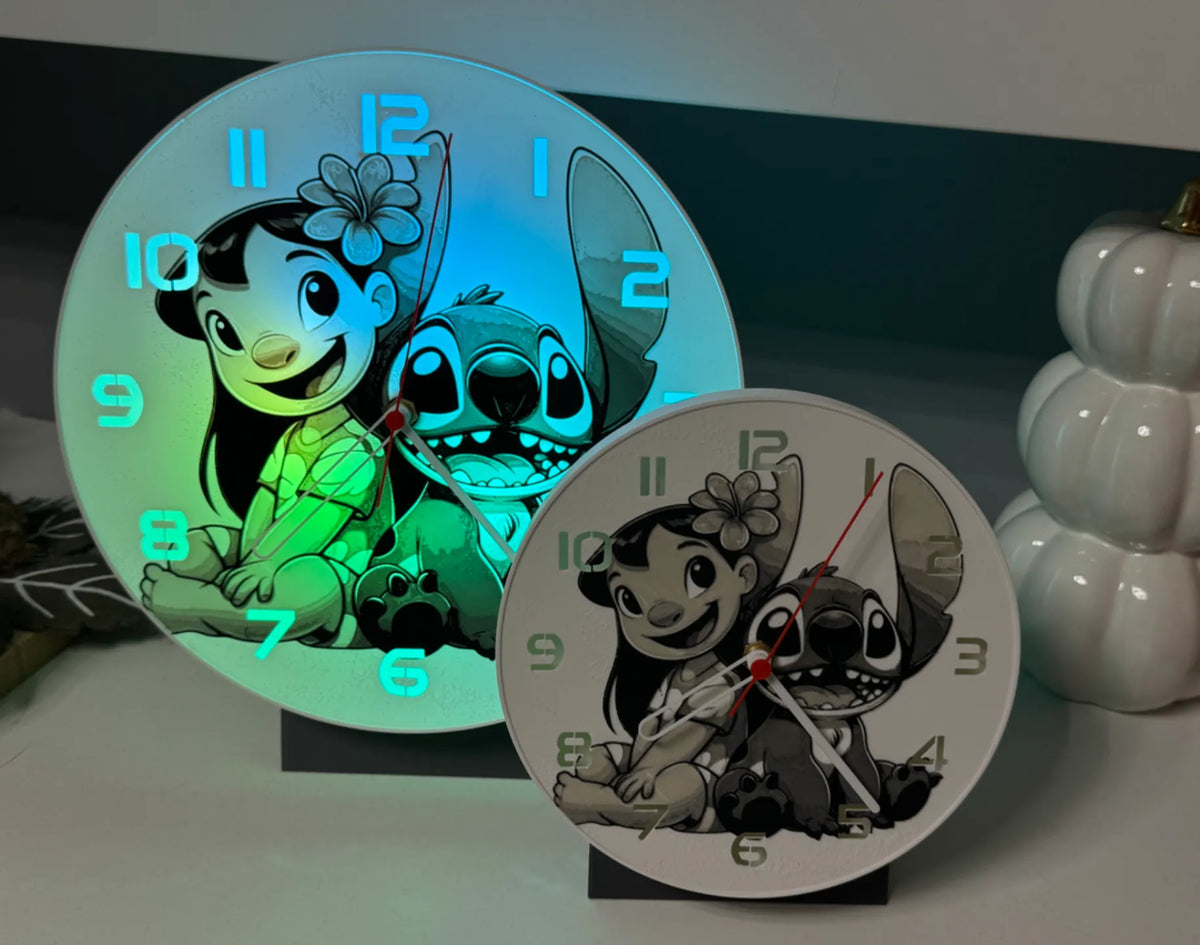 Horloge murale / de bureau Lilo & Stitch LED Translucide - Maison Print