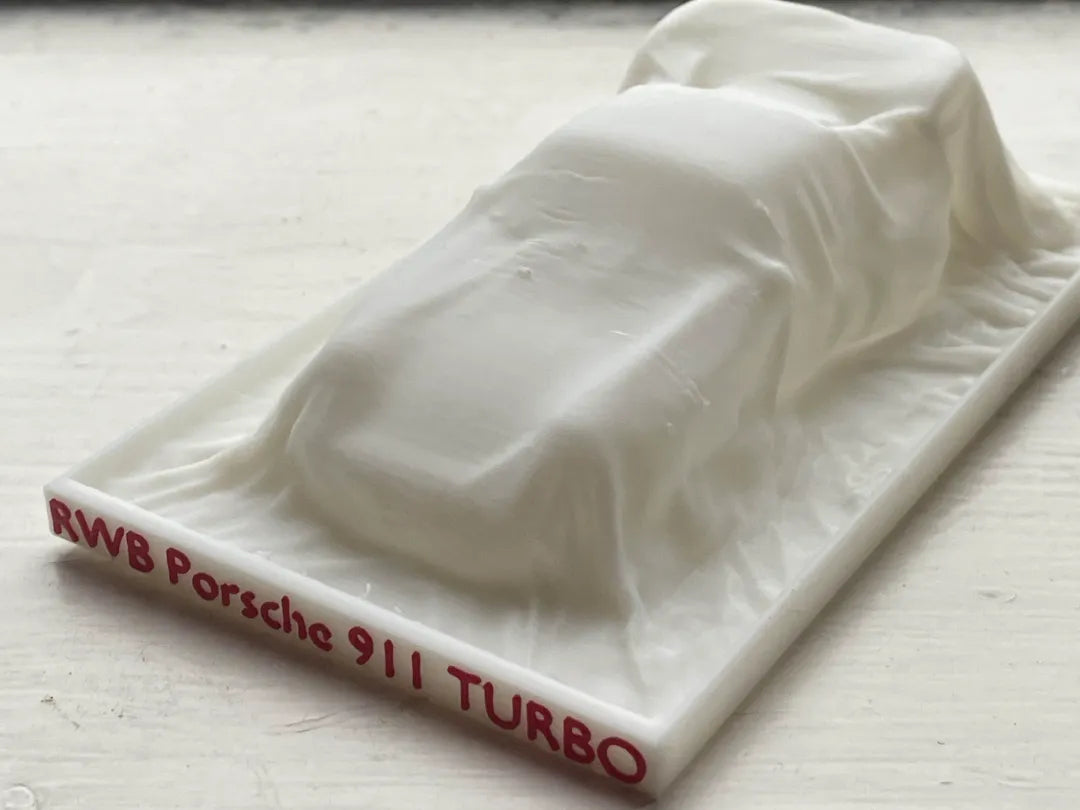 Porsche 911 Turbo RWB avec aileron sous simulation de tissu - Auto Print