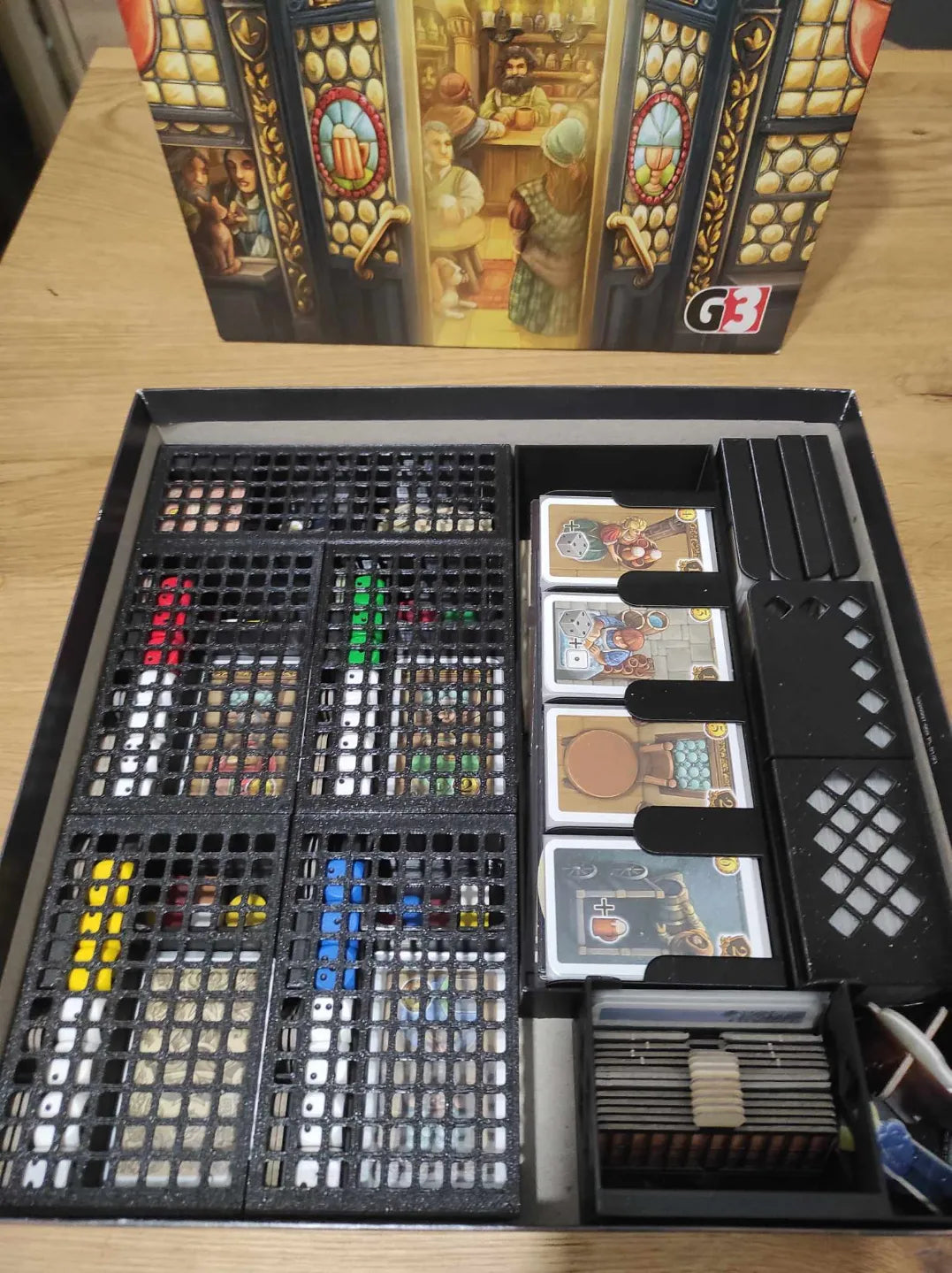 Plateau de jeu et organiseur pour le jeu de société Taverne de Tiefenthal - Jeux Print