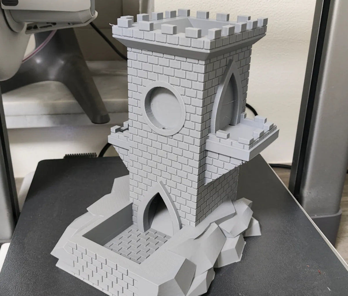 Tour de dés D&D avec plateau intégré - Geek Print