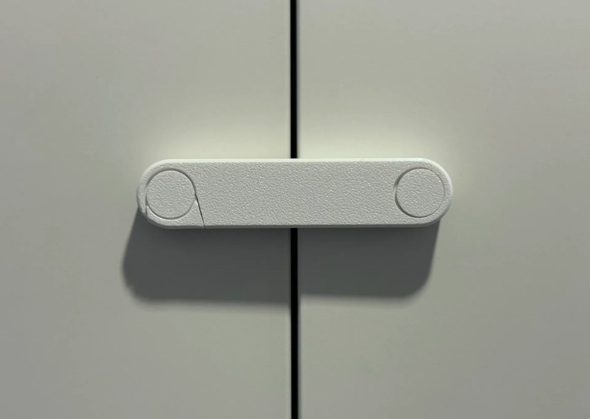 Serrure minimaliste pour armoire / sécurité enfant - Bébé Print