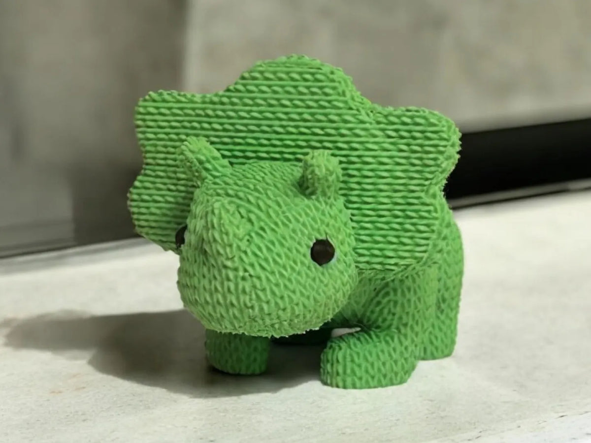 Adorable Tricératops Tricoté - Maquette Print