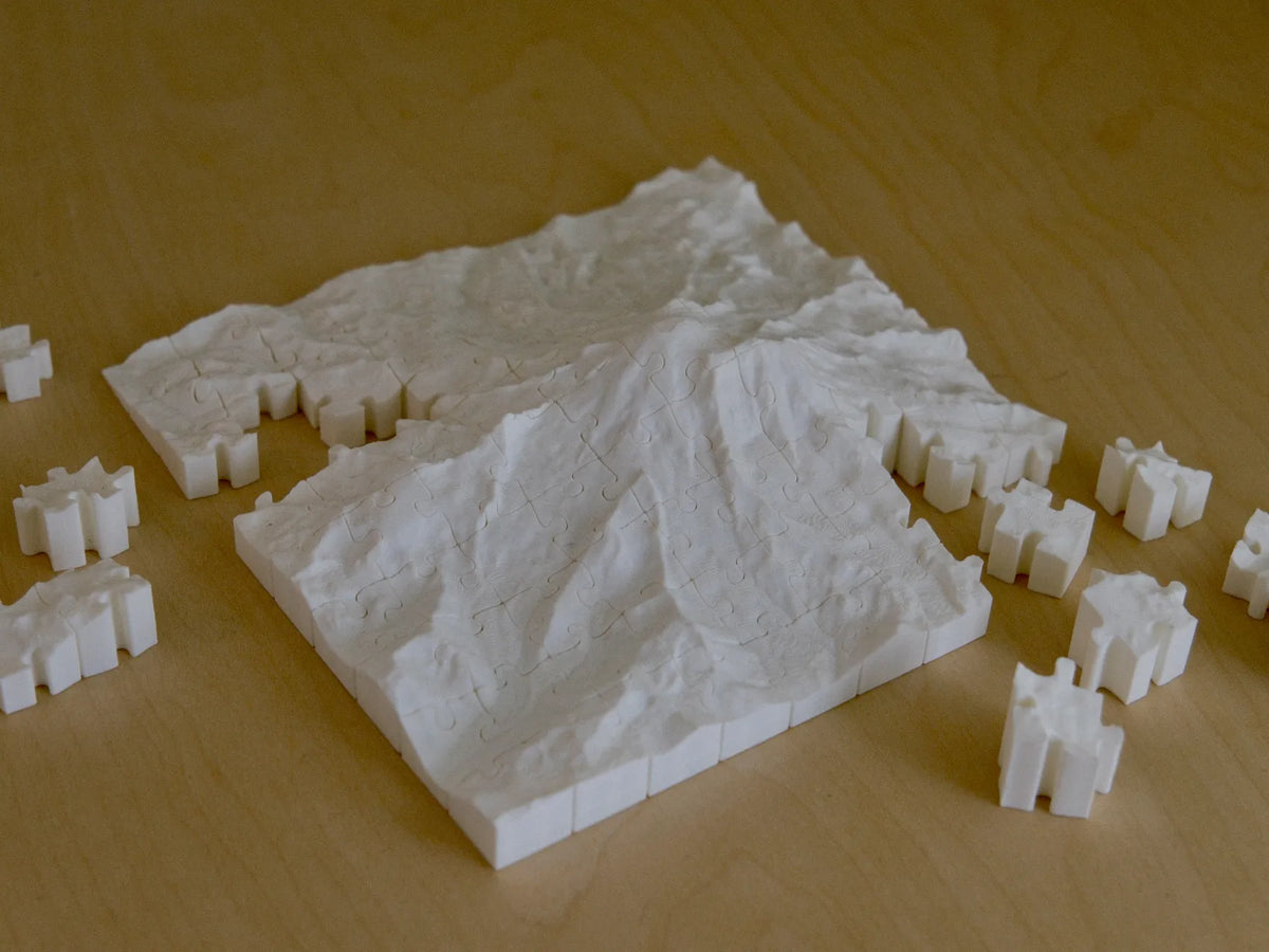 Le Mont Rainier : Puzzle topographique 3D de 100 pièces - Maquette Print