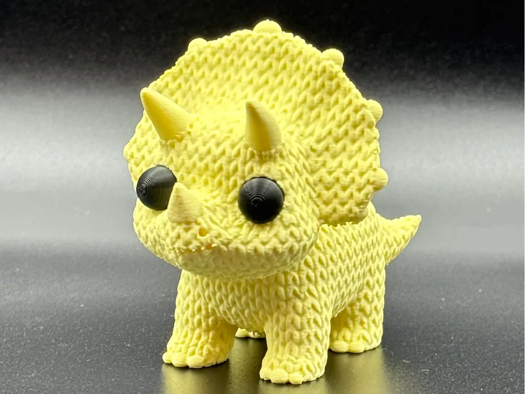 Adorable Tricératops en Tricot - Maquette Print