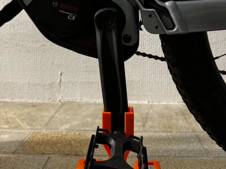 Support vélo à crochet de pédale – Pas de béquille ? Aucun problème - Auto Print