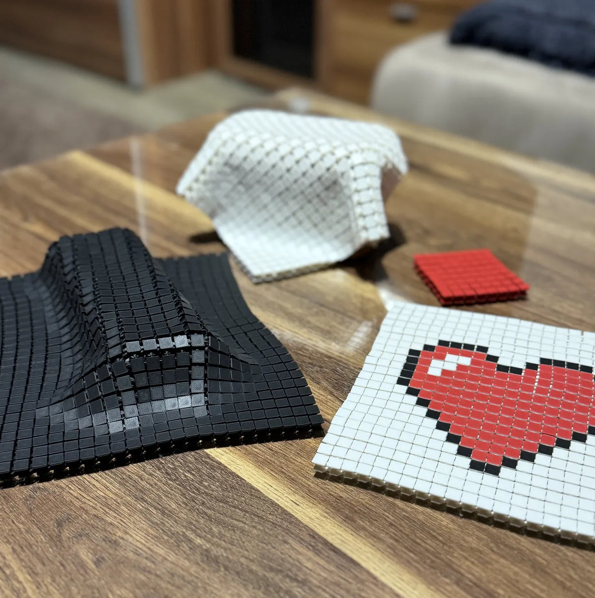 Jouet sensoriel en tissu / chaînette art pixel en cotte de mailles - Geek Print