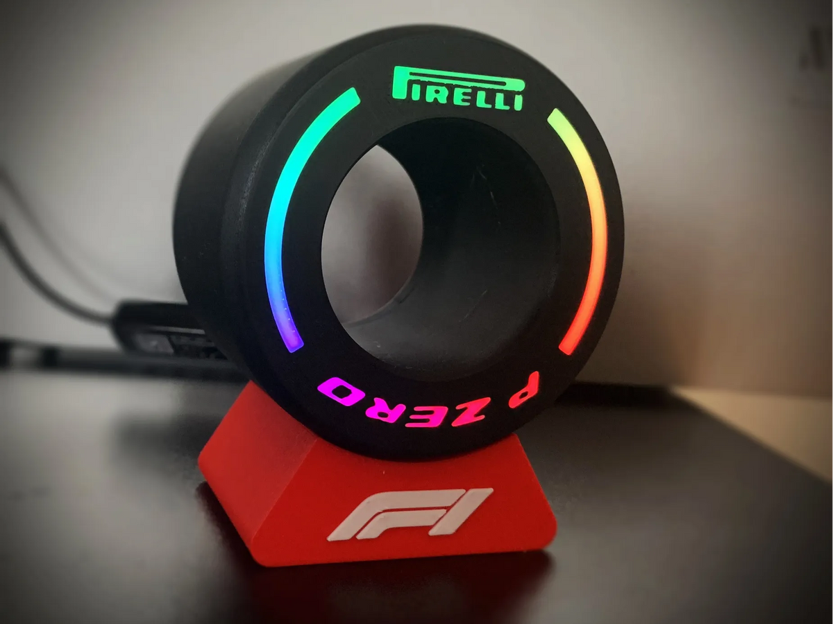 Pneu F1 Pirelli avec LED RVB - Auto Print
