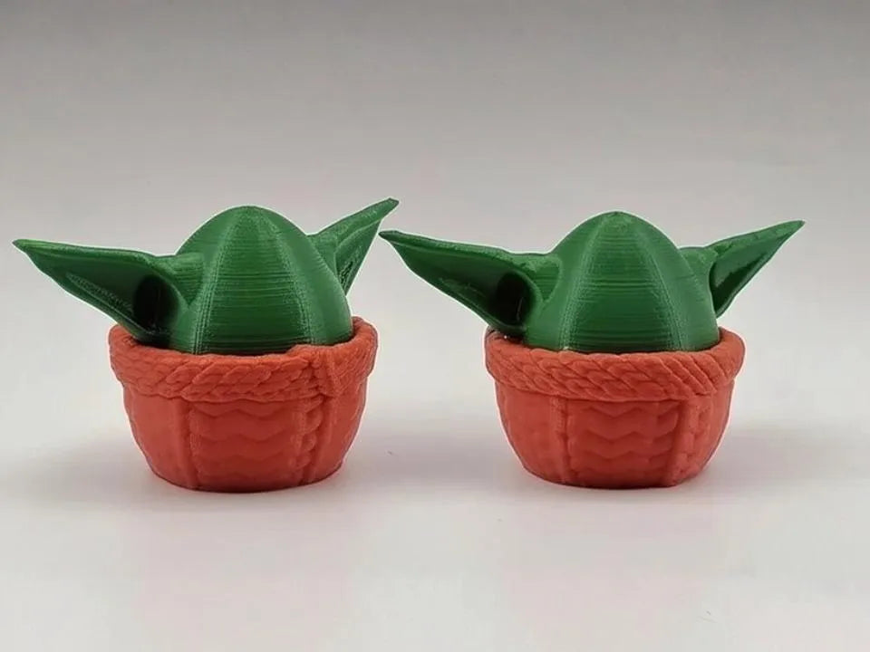 Œuf de Pâques tricoté Baby Yoda – Édition Disney - Geek Print