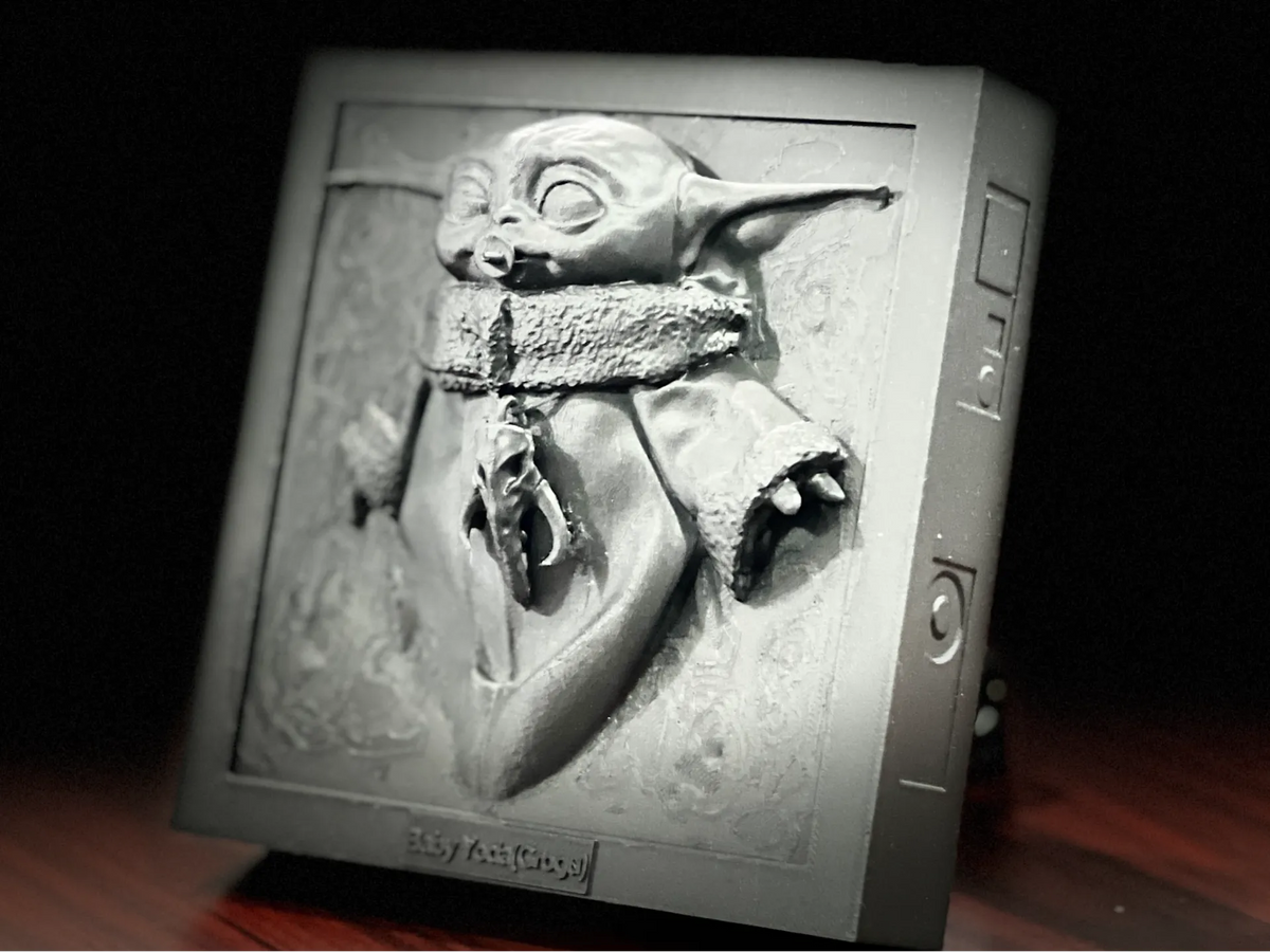 Bébé Yoda (Grogu) Carbonite - Figurine Print