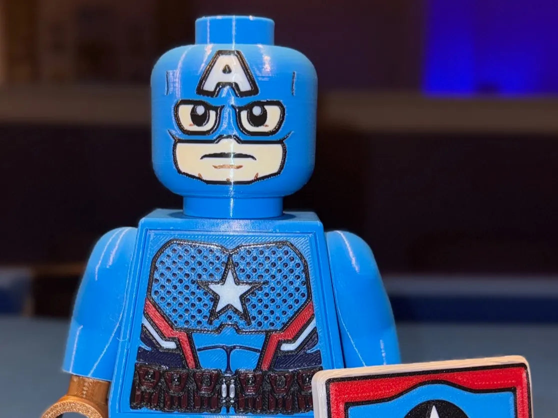 Mini-figurine Captain America Méga-Brique (échelle 5:1) - Geek Print