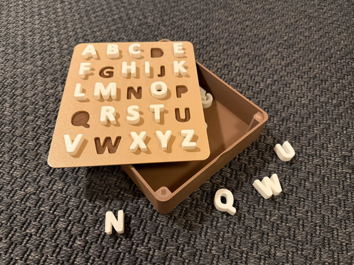 Boîte à puzzle alphabet - Art Print