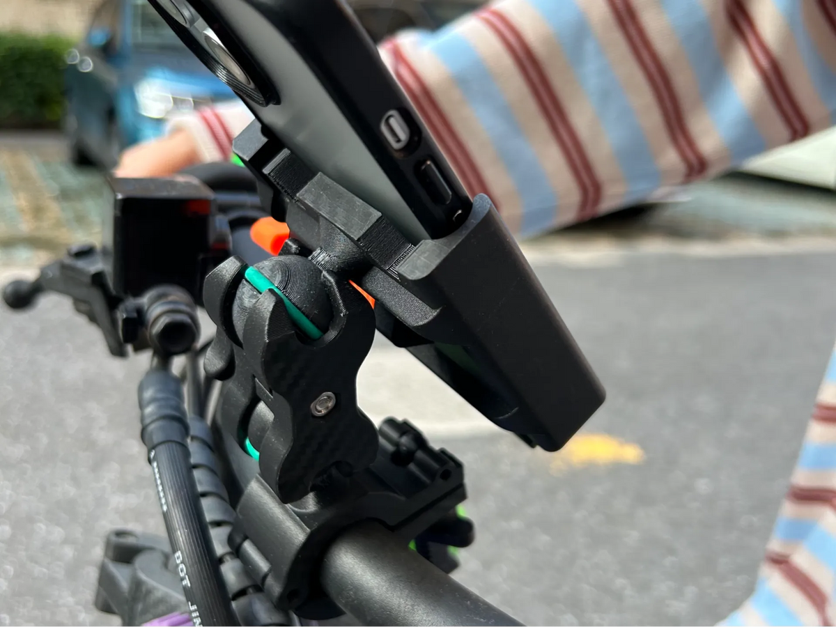 Support de téléphone Vélo Trottinette électrique Moto Support réglable universel à rotule 360° Conception modulaire - Auto Print