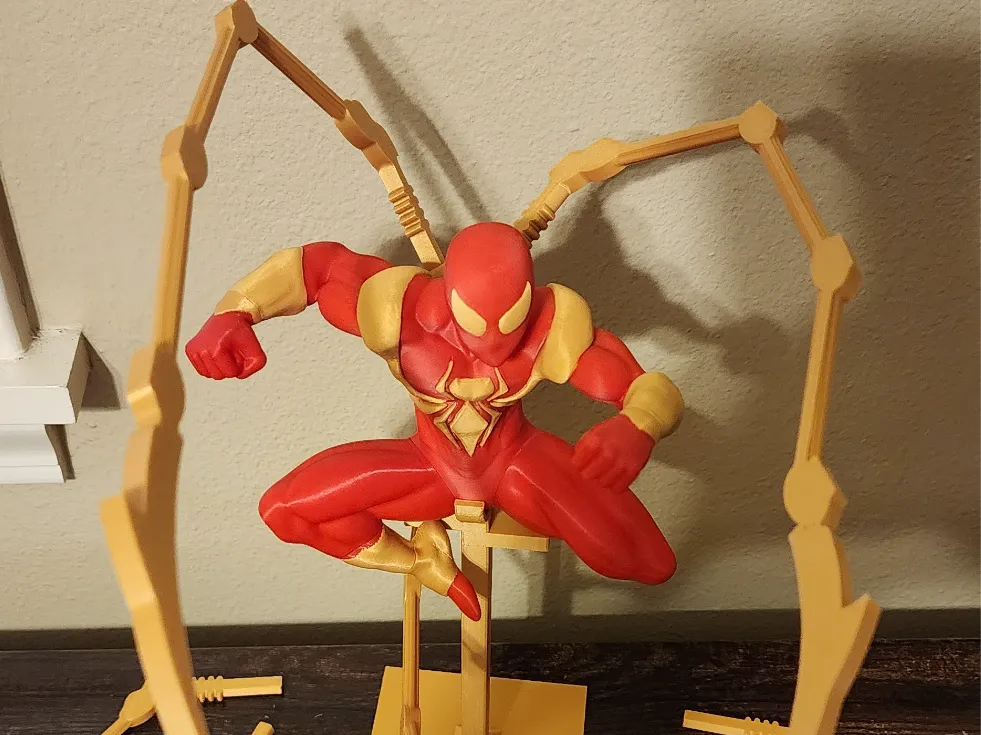 Coup de poing aérien Iron Spider-Man - Geek Print