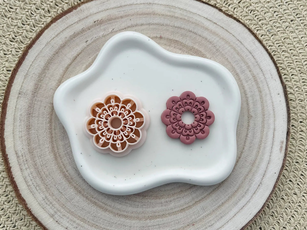 Emporte-pièce Mandala pour boucles d'oreilles en pâte polymère - Art Print
