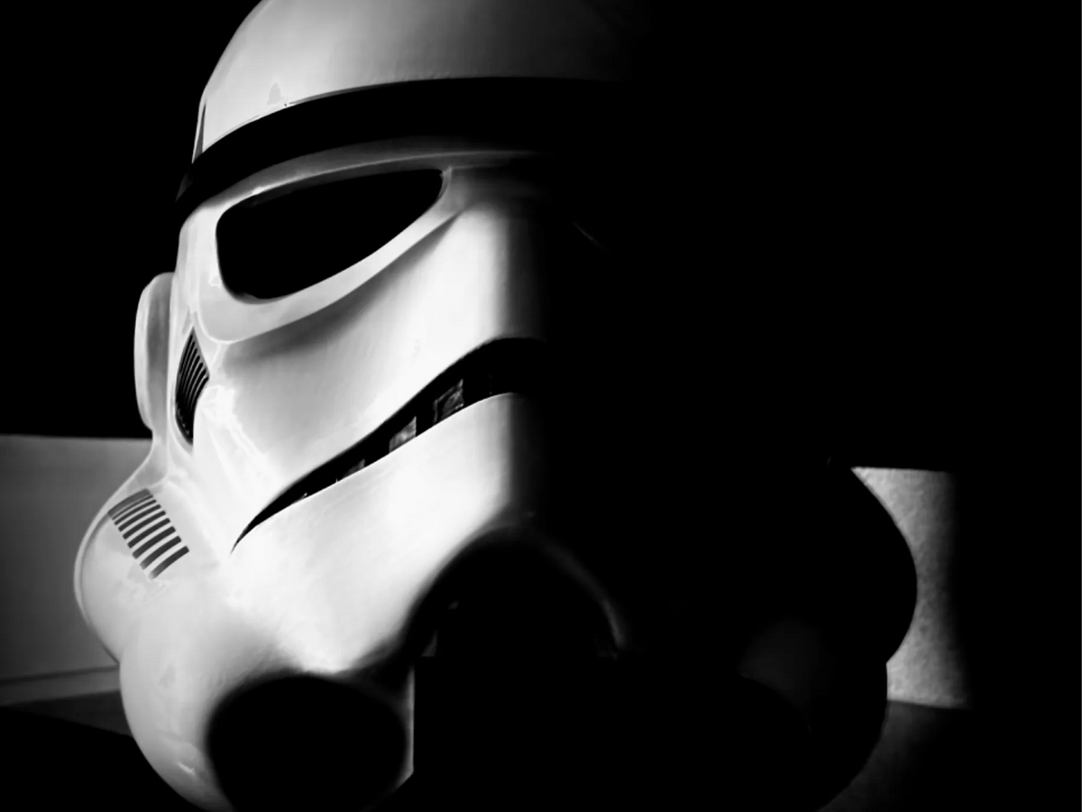 Casque de Stormtrooper portable très détaillé - Geek Print