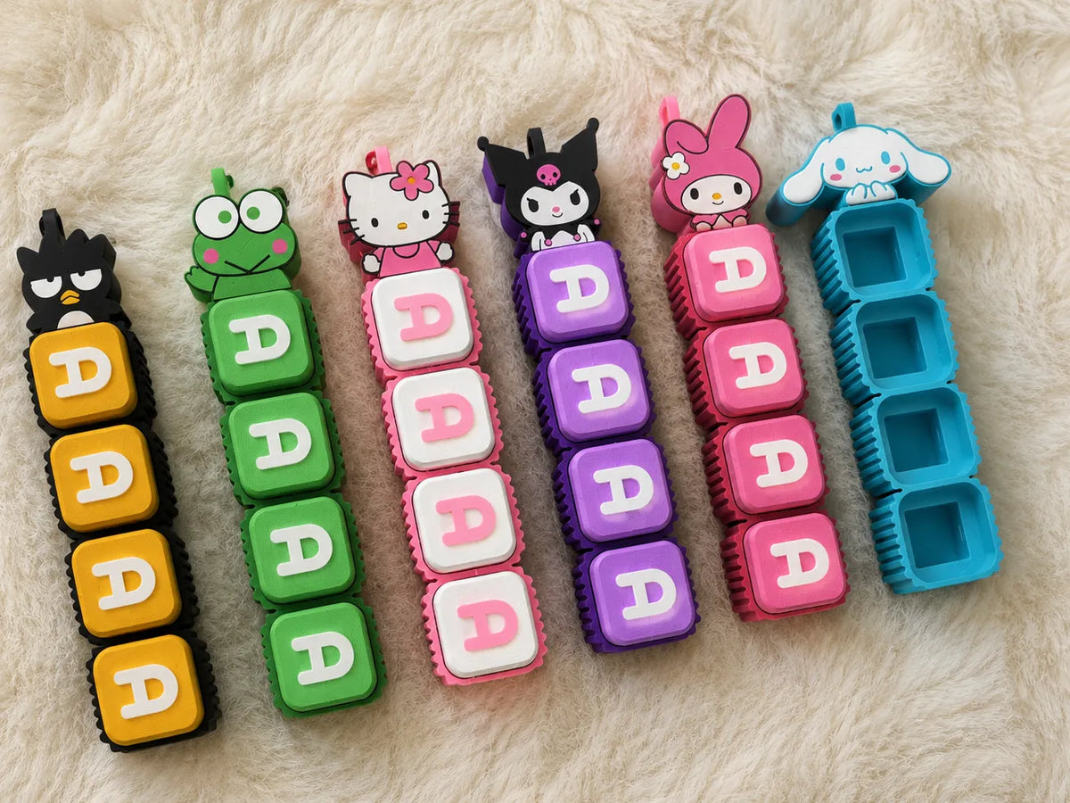 Porte-clés avec nom à personnage mignon - Geek Print