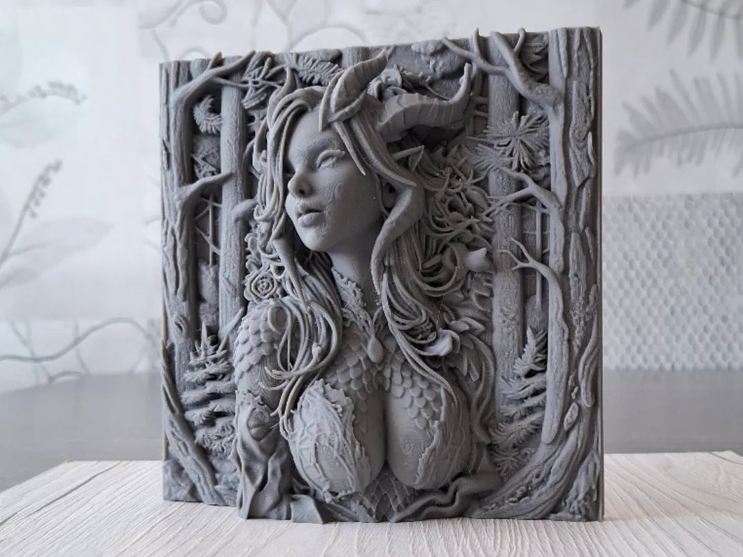 Dragonne Sylvestre - Sculpture en Relief - Art Print