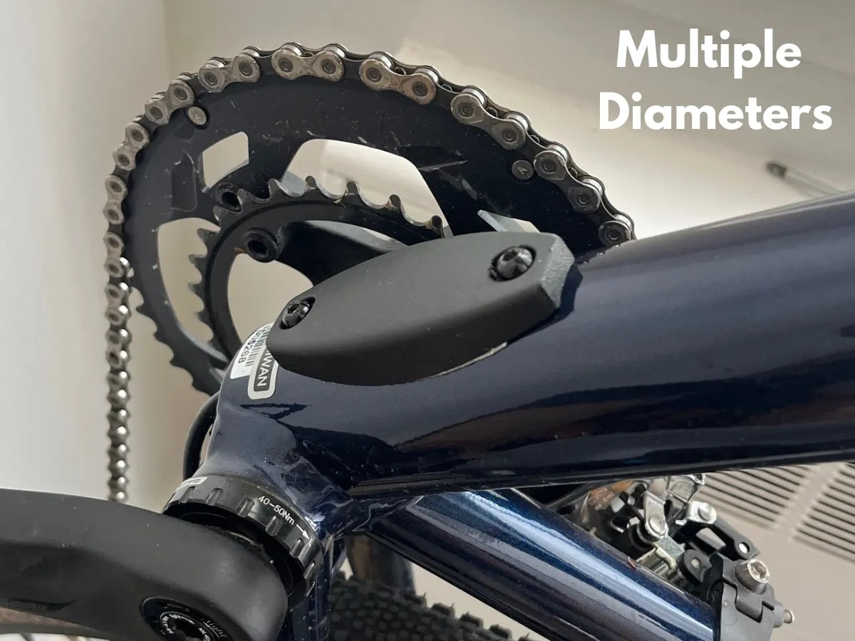 Support AirTag fin pour fixation sur porte-bidon - Vélo Print