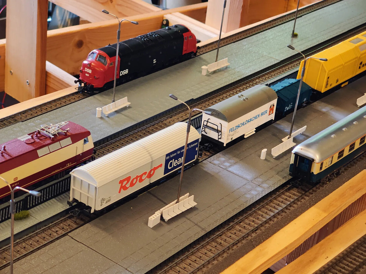 Ensemble de quais de gare pour train miniature H0 - Maquette Print