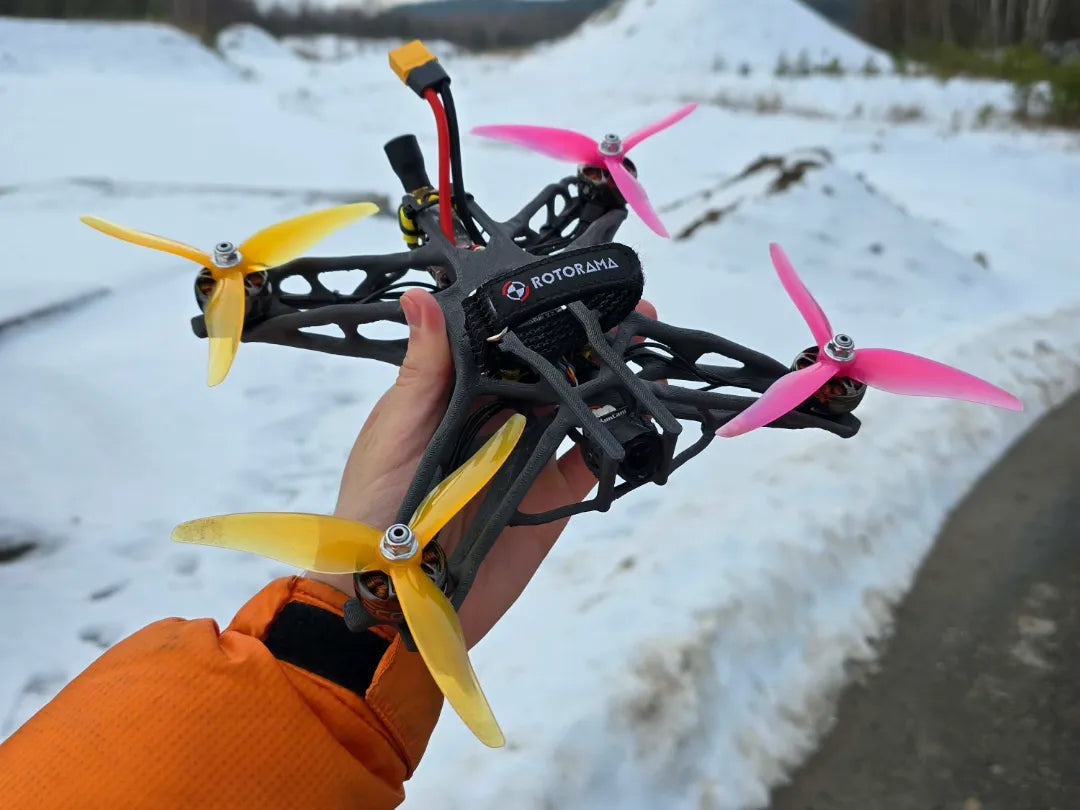 Châssis FPV 5 pouces ultra-léger (300 grammes !) - Tech Print