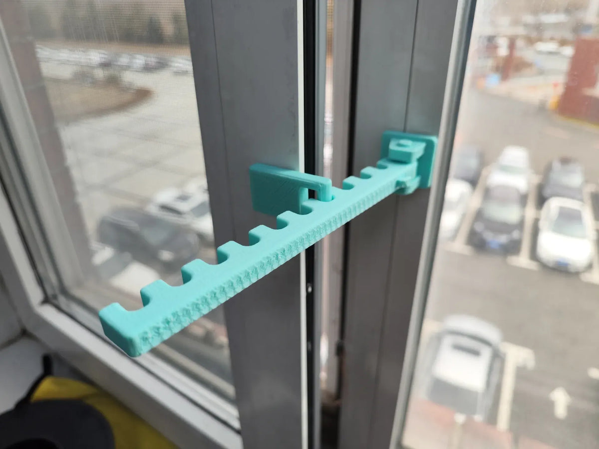 Window limiter, ten-position adjustment - Bébé Print