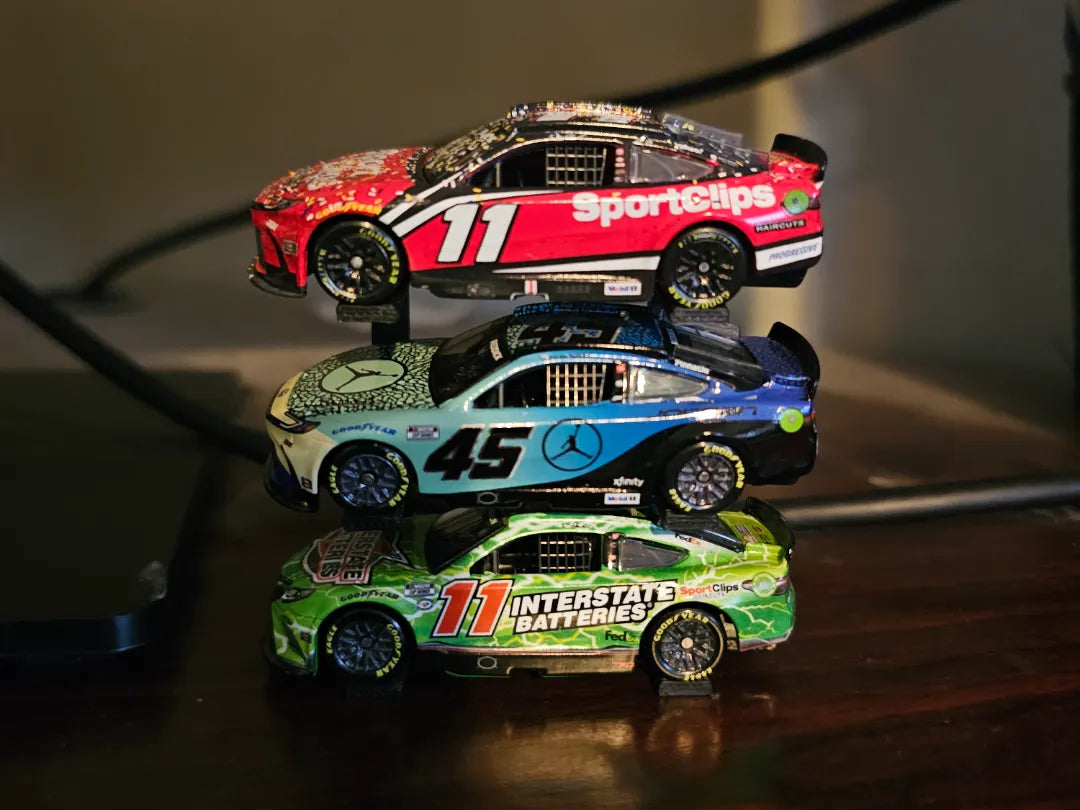 Présentoir Nascar 1:64 pour 3 voitures - Auto Print