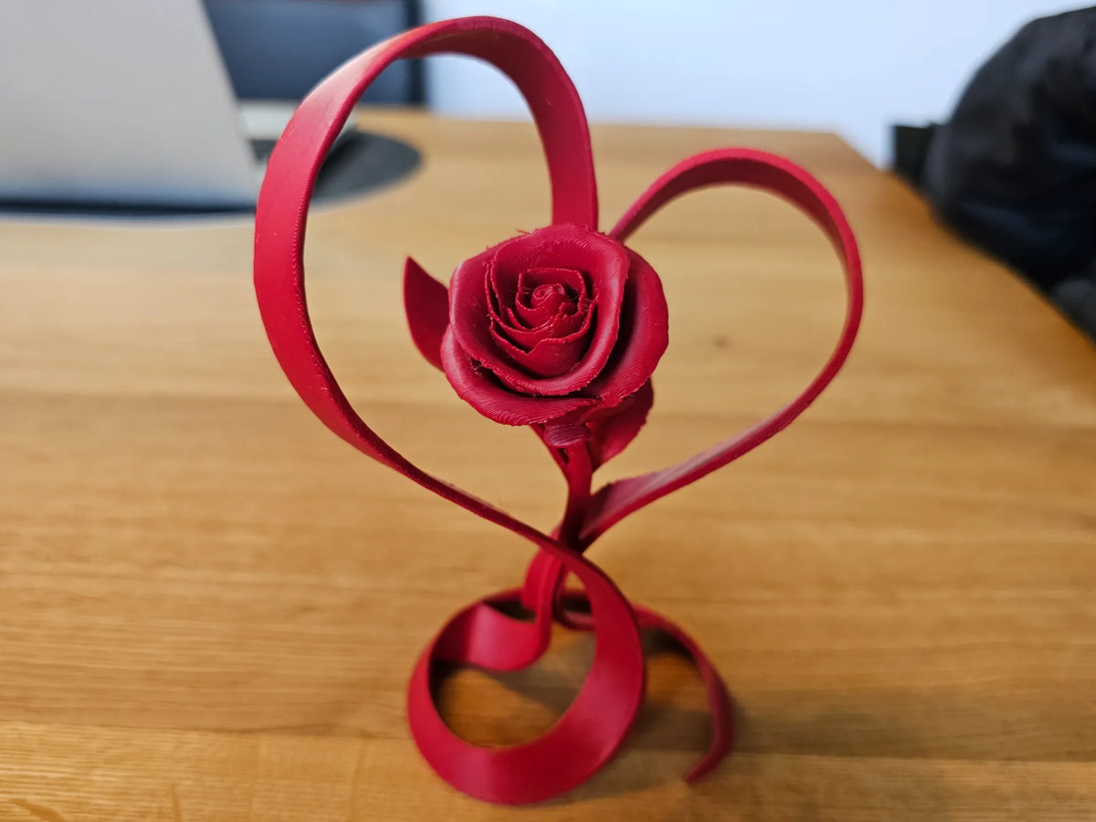 Rose Cœur Flottant – Courbes élégantes & Fleur Éternelle - Fêtes Print