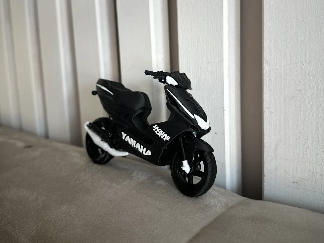 Scooter 2 temps populaire - Auto Print
